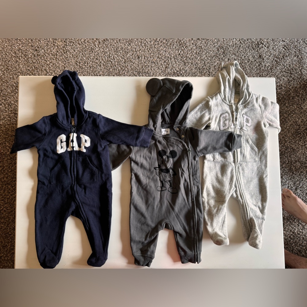 Baby boy clothes 3-6m onesies